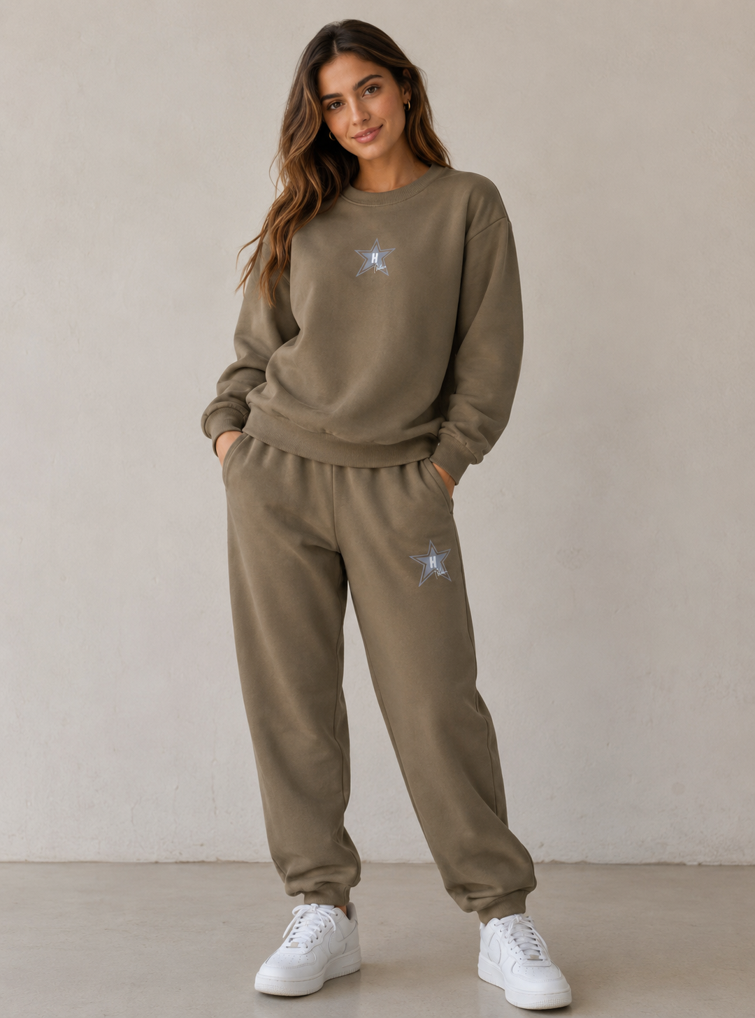 Womens Jogging Set Sweatshirt and Jogger Beige